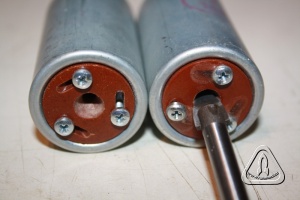 upravené trysky ,lepených šroubů a vrtákuR